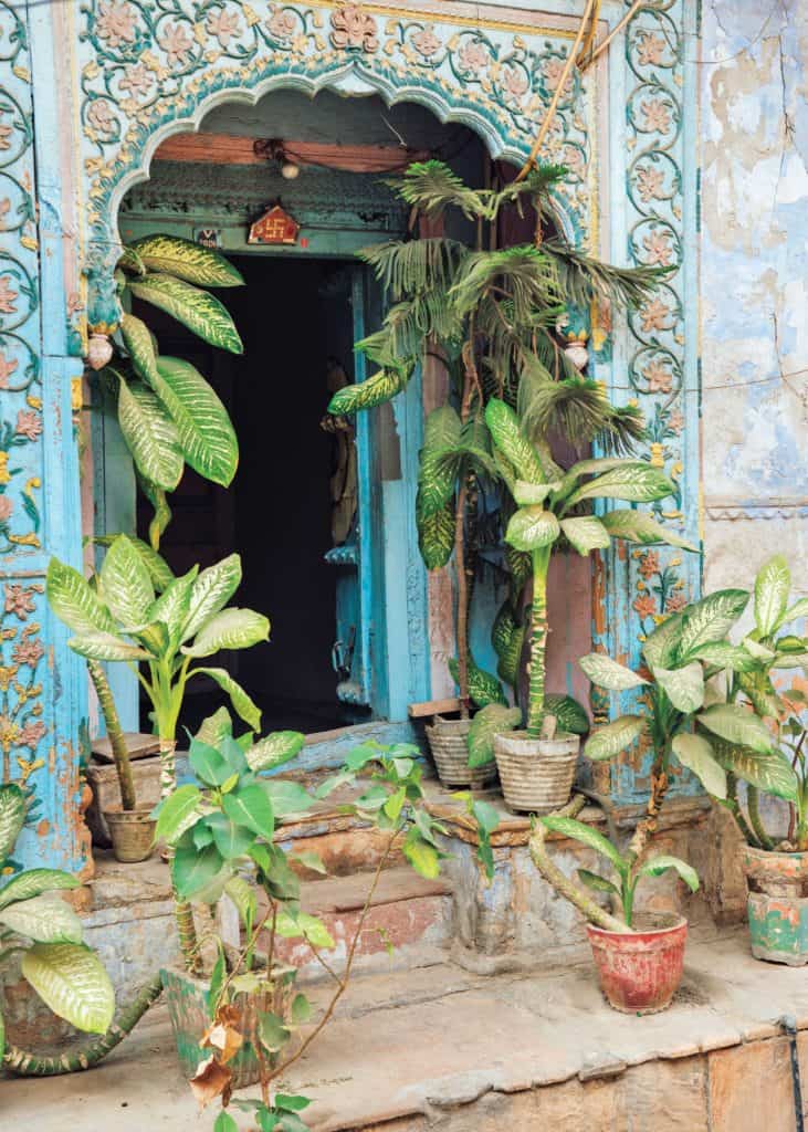 The decorated doorway of a haveli in Chandni Chowk