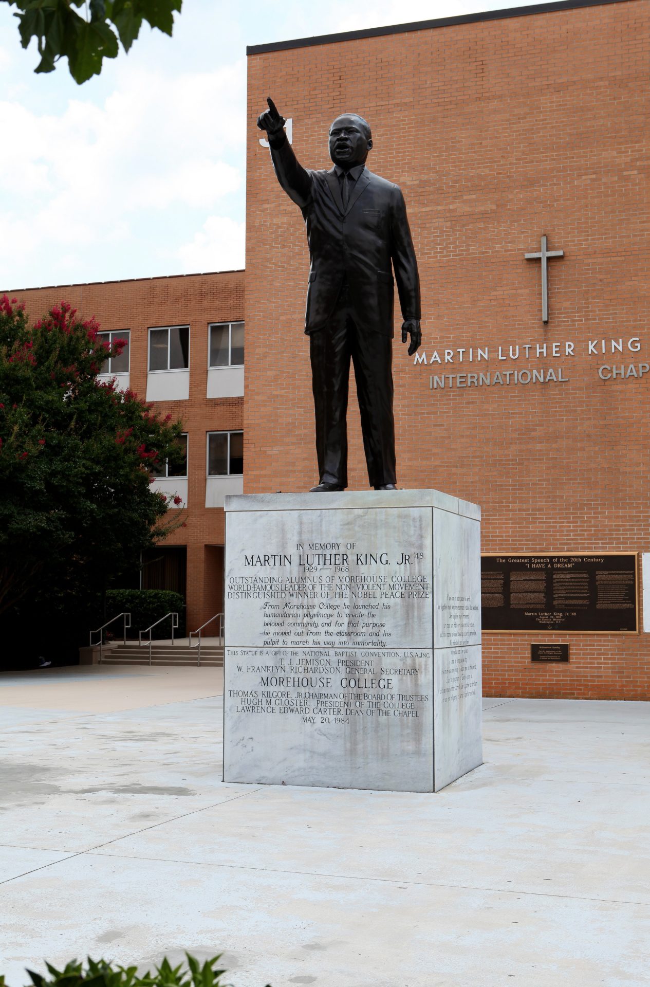 A statue of Dr. Martin Luther King, Jr.